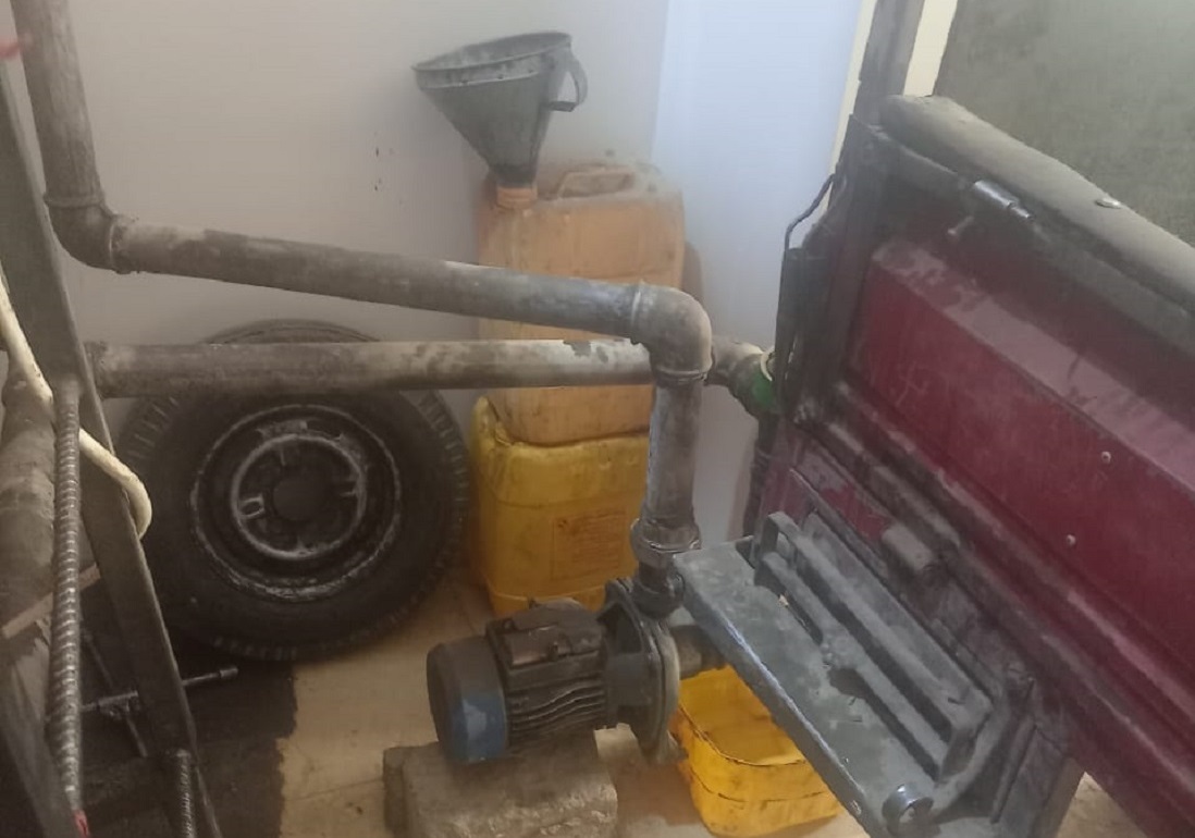 ضبط طن زيت طعام مستعمل قبل تدويره في الفشن